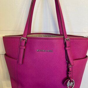 Michael Kors Jet Set East West Saffiano Leather Zip Top Tote